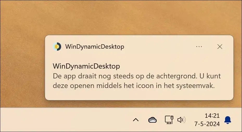 WinDynamicDesktop op achtergrond actief in systeemvak